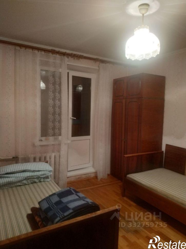 4-комн квартира Спортивная улица, 5,  д. 5
