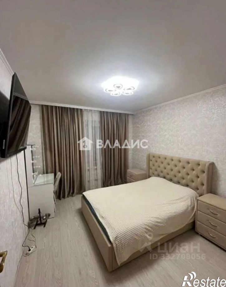 2-комн квартира Народный б-р, 89,  д. 89