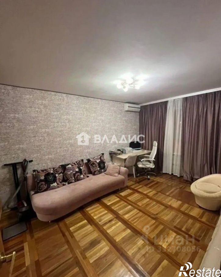 2-комн квартира Народный б-р, 89,  д. 89