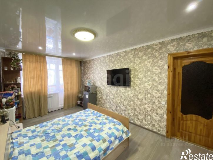 3-комн квартира ул Есенина, 28,  д. 28