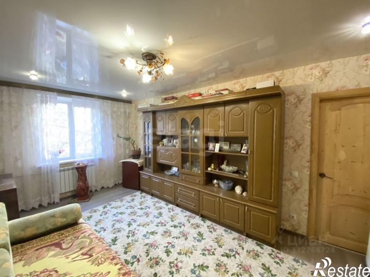 3-комн квартира ул Есенина, 28,  д. 28