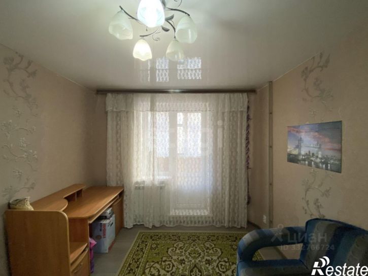 3-комн квартира ул Есенина, 28,  д. 28