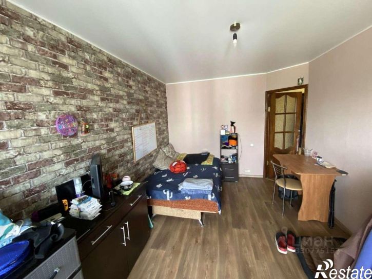 2-комн квартира пр-кт Б.Хмельницкого, 90,  д. 90