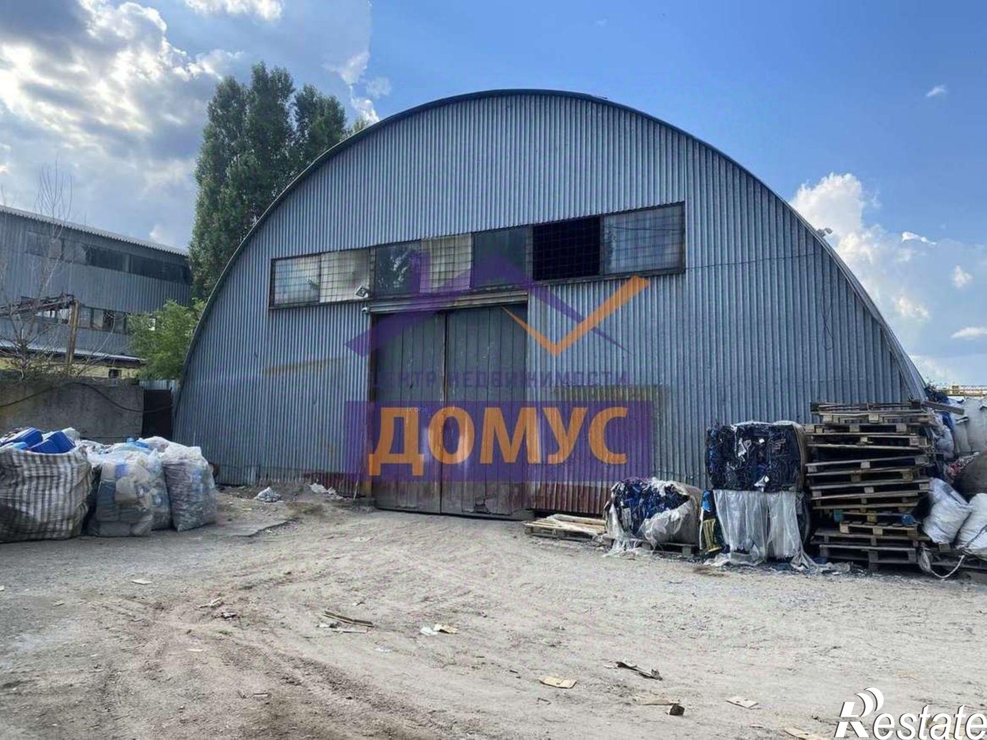 Сдать складское помещение за 5 833 рублей на ул Рабочая, 8