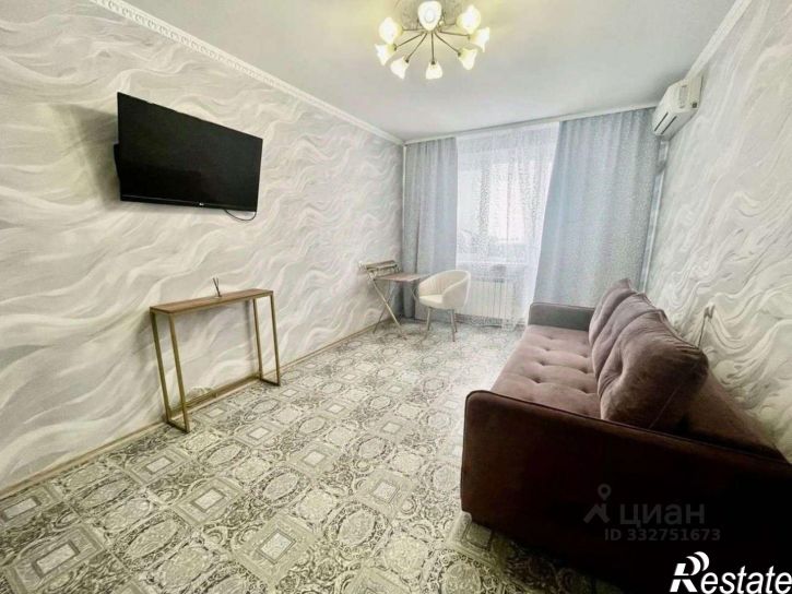 1-комн квартира ул Есенина, 42,  д. 42