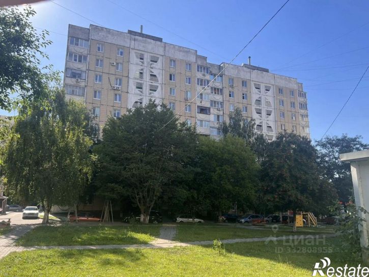 3-комн квартира ул Буденного, 8,  д. 8