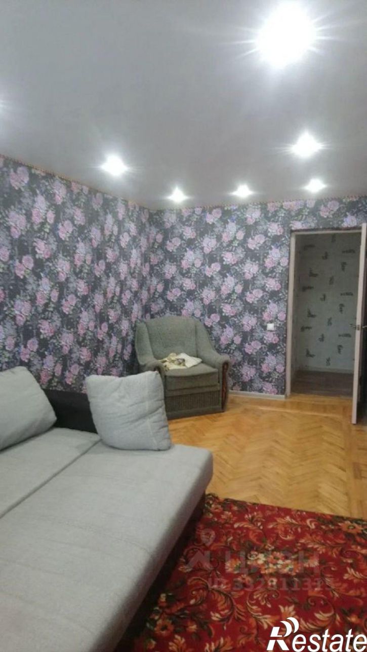 2-комн квартира ул Костюкова, 51,  д. 51