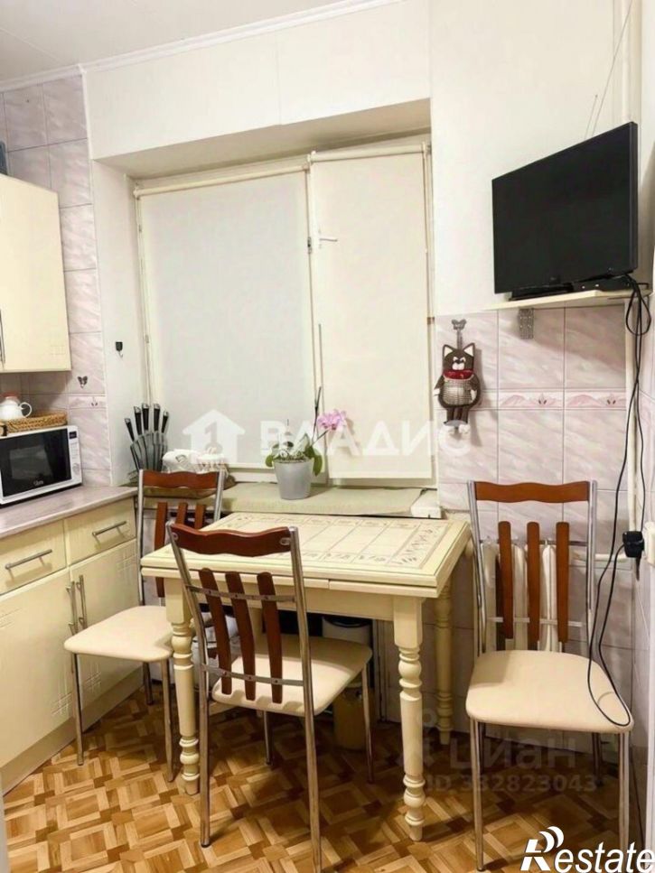 2-комн квартира пр-кт Славы, 68,  д. 68