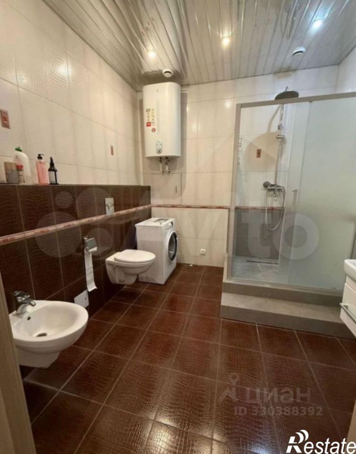 3-комн квартира Свято-Троицкий б-р, 15,  д. 15