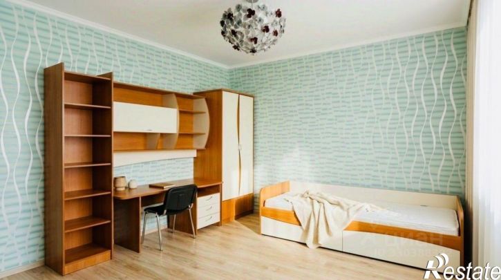 3-комн квартира Свято-Троицкий б-р, 15,  д. 15