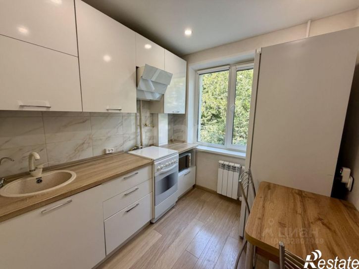 3-комн квартира ул Мокроусова, 15,  д. 15