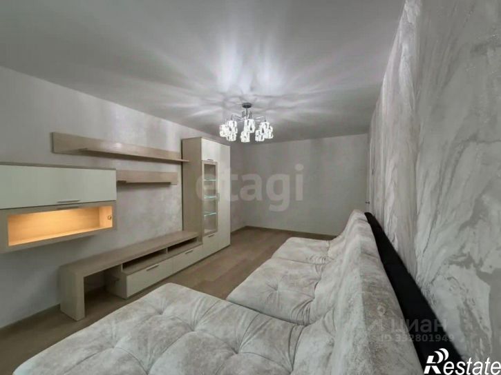 3-комн квартира ул Мокроусова, 15,  д. 15