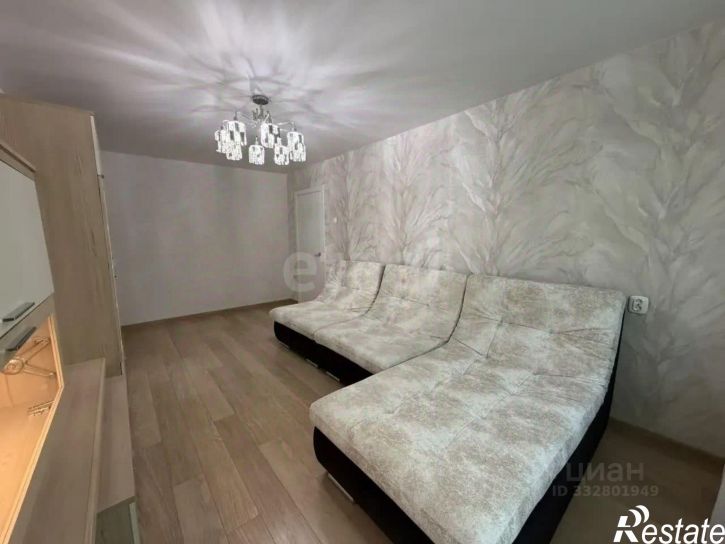 3-комн квартира ул Мокроусова, 15,  д. 15