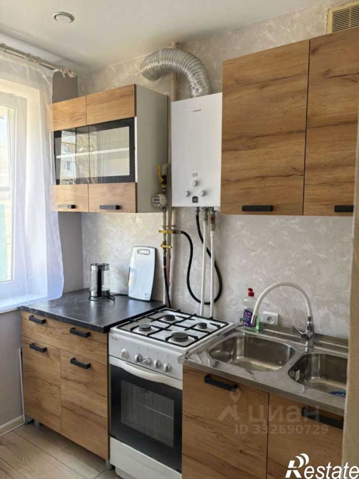 2-комн квартира пер Щорса, 20,  д. 20