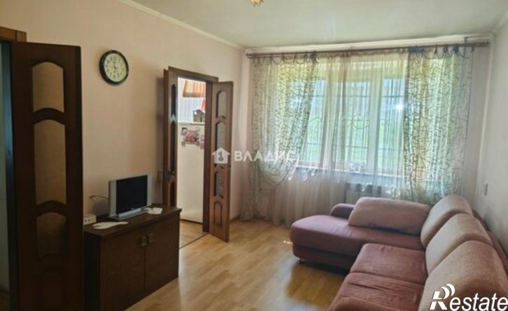 4-комн квартира ул 5 Августа, 6,  д. 6