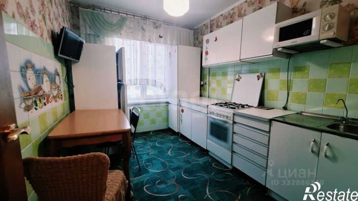 3-комн квартира ул 60 лет Октября, 5,  д. 5