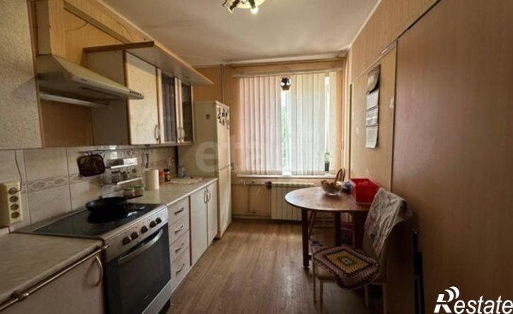 3-комн квартира ул Костюкова, 32,  д. 32