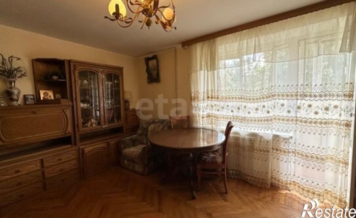 3-комн квартира ул Костюкова, 32,  д. 32