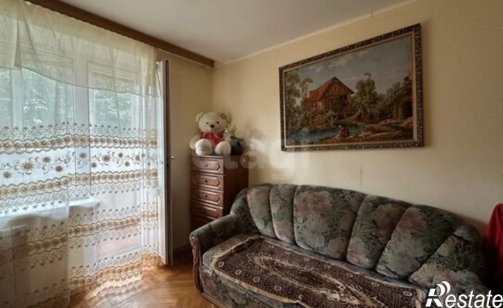 3-комн квартира ул Костюкова, 32,  д. 32
