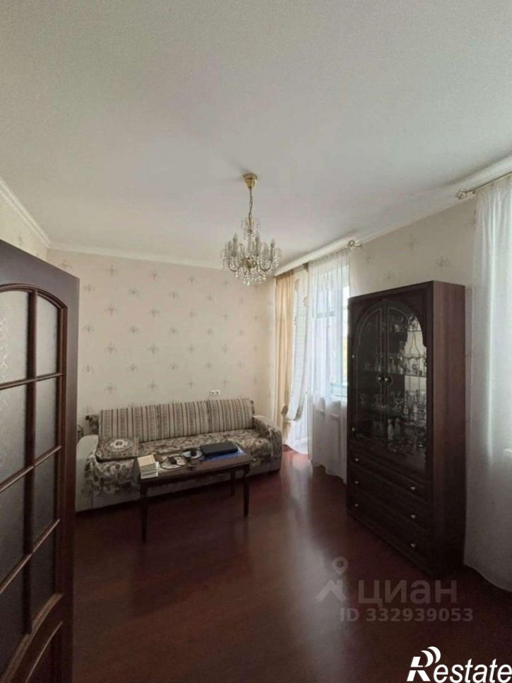 3-комн квартира ул Костюкова, 36а,  д. 36а