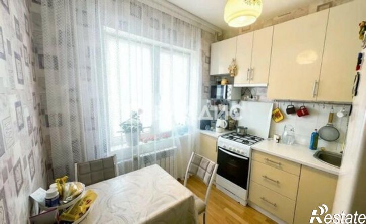 2-комн квартира Свято-Троицкий б-р, 25,  д. 25