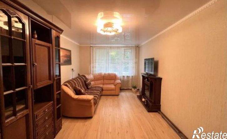 2-комн квартира ул 5 Августа, 35,  д. 35