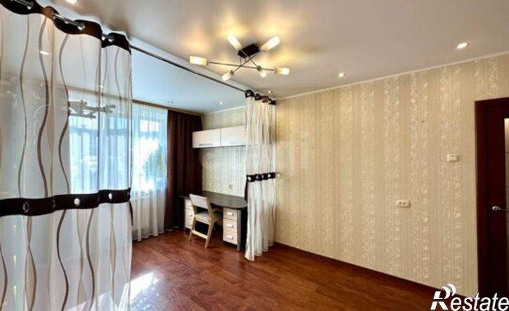 3-комн квартира б-р Юности, 29,  д. 29