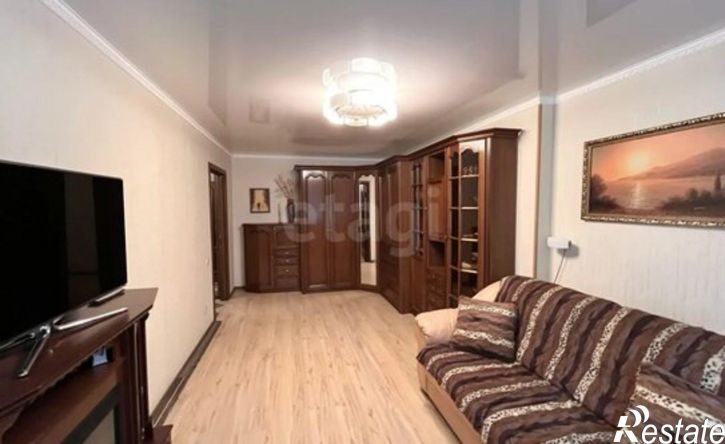2-комн квартира ул 5 Августа, 35,  д. 35