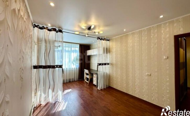 3-комн квартира б-р Юности, 29,  д. 29