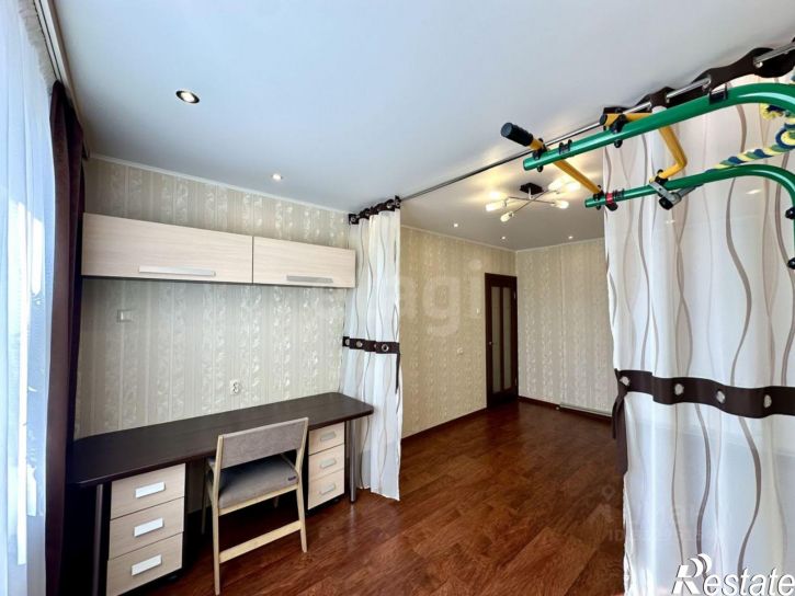 3-комн квартира б-р Юности, 29,  д. 29