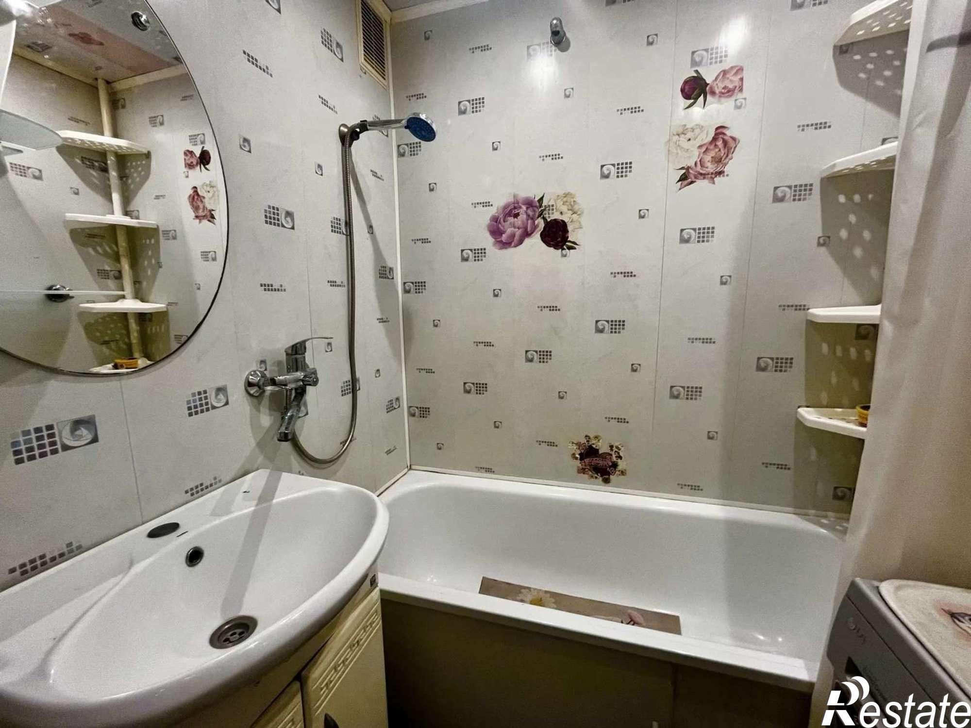 Купить квартиру за 5 099 000 рублей на Есенина улица, 40