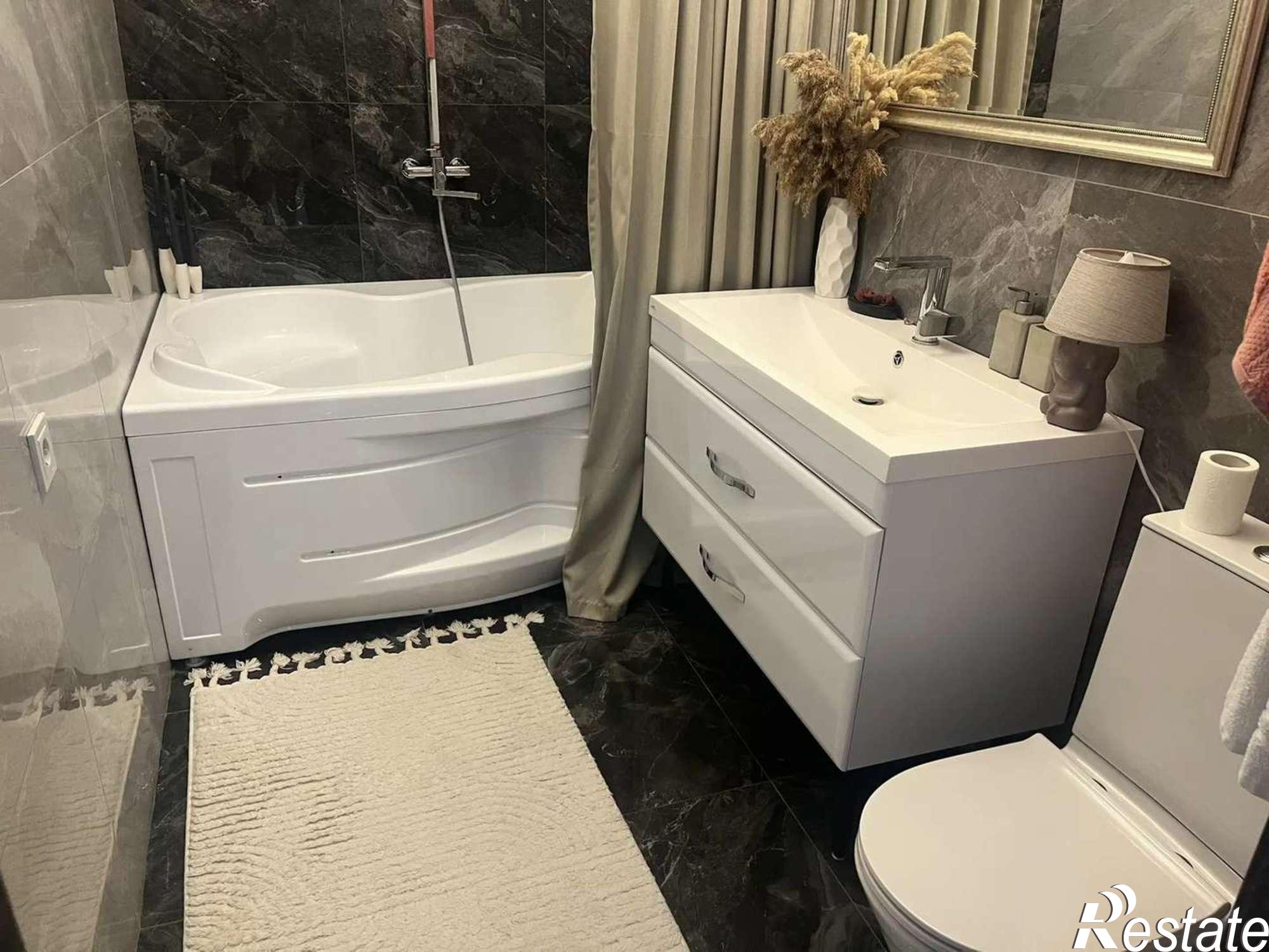 Купить дачу, дом, коттедж за 18 500 000 рублей на Дарницкий 3-й переулок