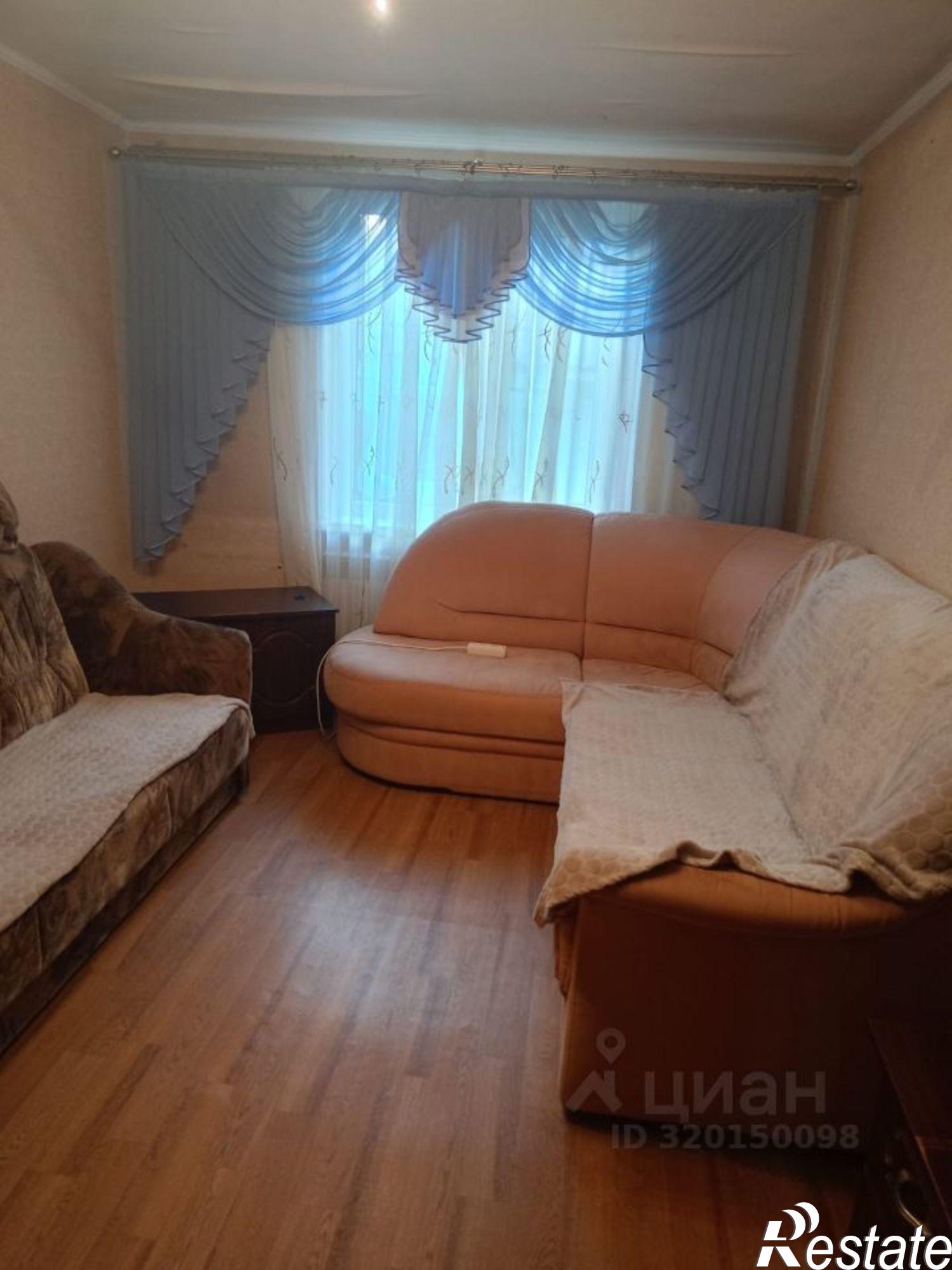 Сдать дачу, дом, коттедж за 23 000 рублей на пр-кт Славы, 176