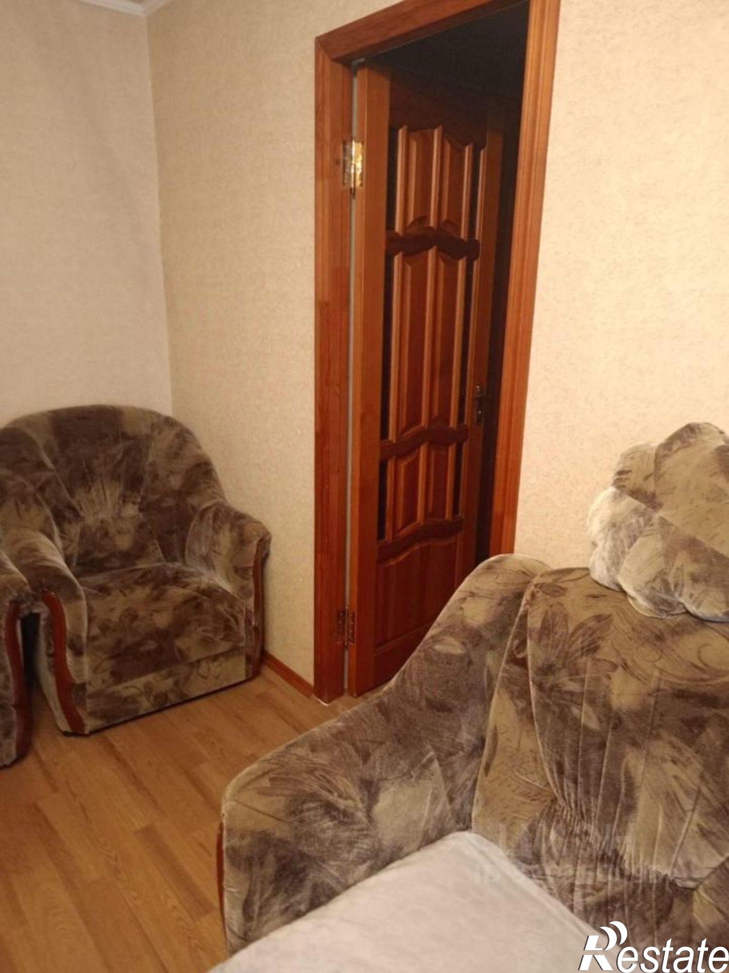 Сдать дачу, дом, коттедж за 23 000 рублей на пр-кт Славы, 176