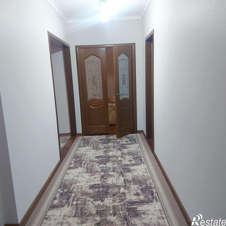 3-комн квартира Есенина улица, 50