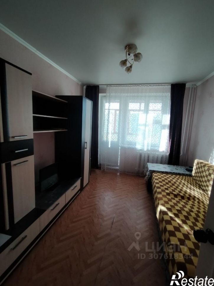 3-комн квартира пр-кт Славы, 39,  д. 39