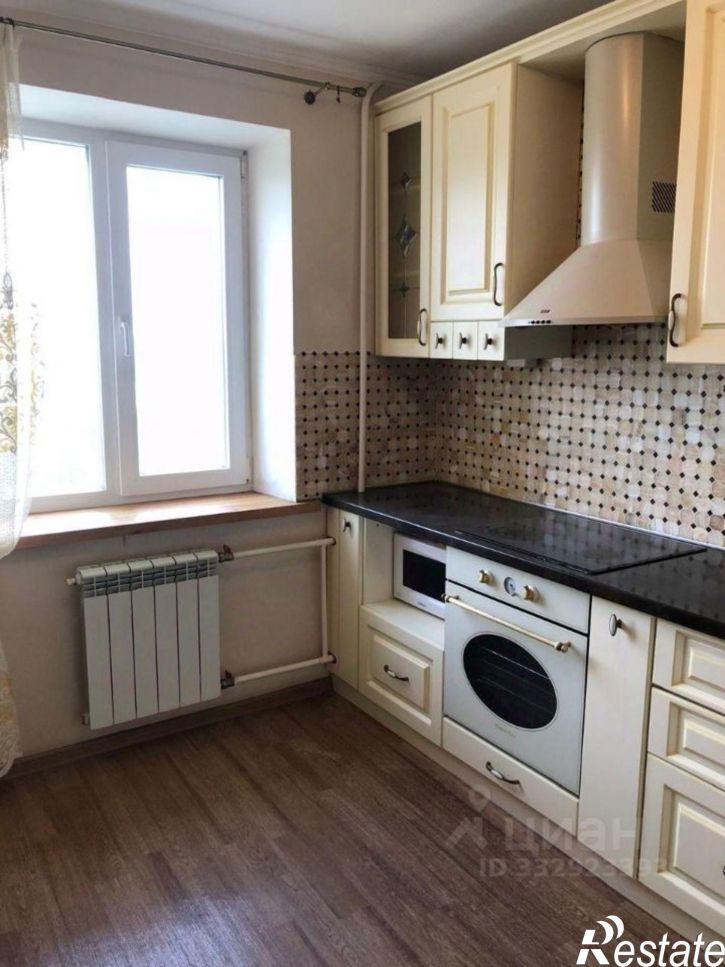 3-комн квартира пр-кт Ватутина, 25,  д. 25