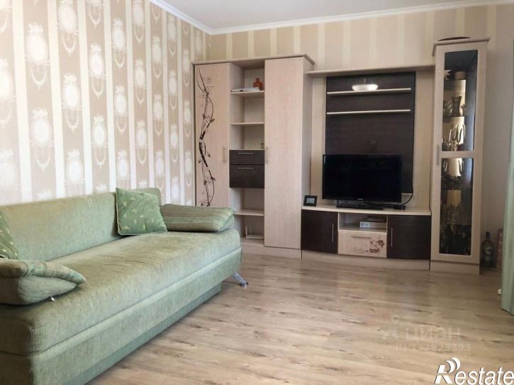 3-комн квартира пр-кт Ватутина, 25,  д. 25