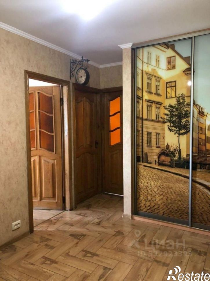 3-комн квартира пр-кт Ватутина, 25,  д. 25