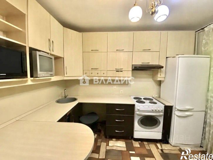 3-комн квартира Белгород, улица Николая Чумичова, 70