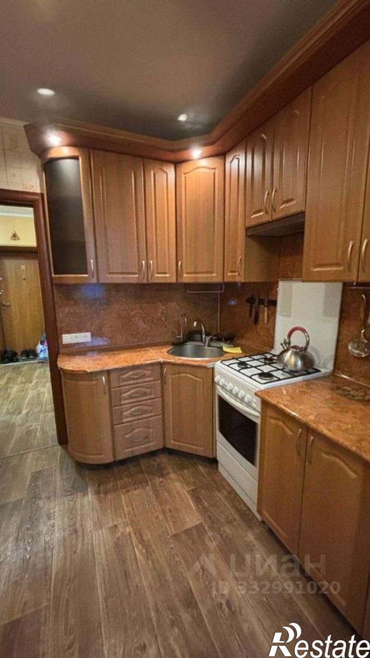 1-комн квартира ул Есенина, 32,  д. 32