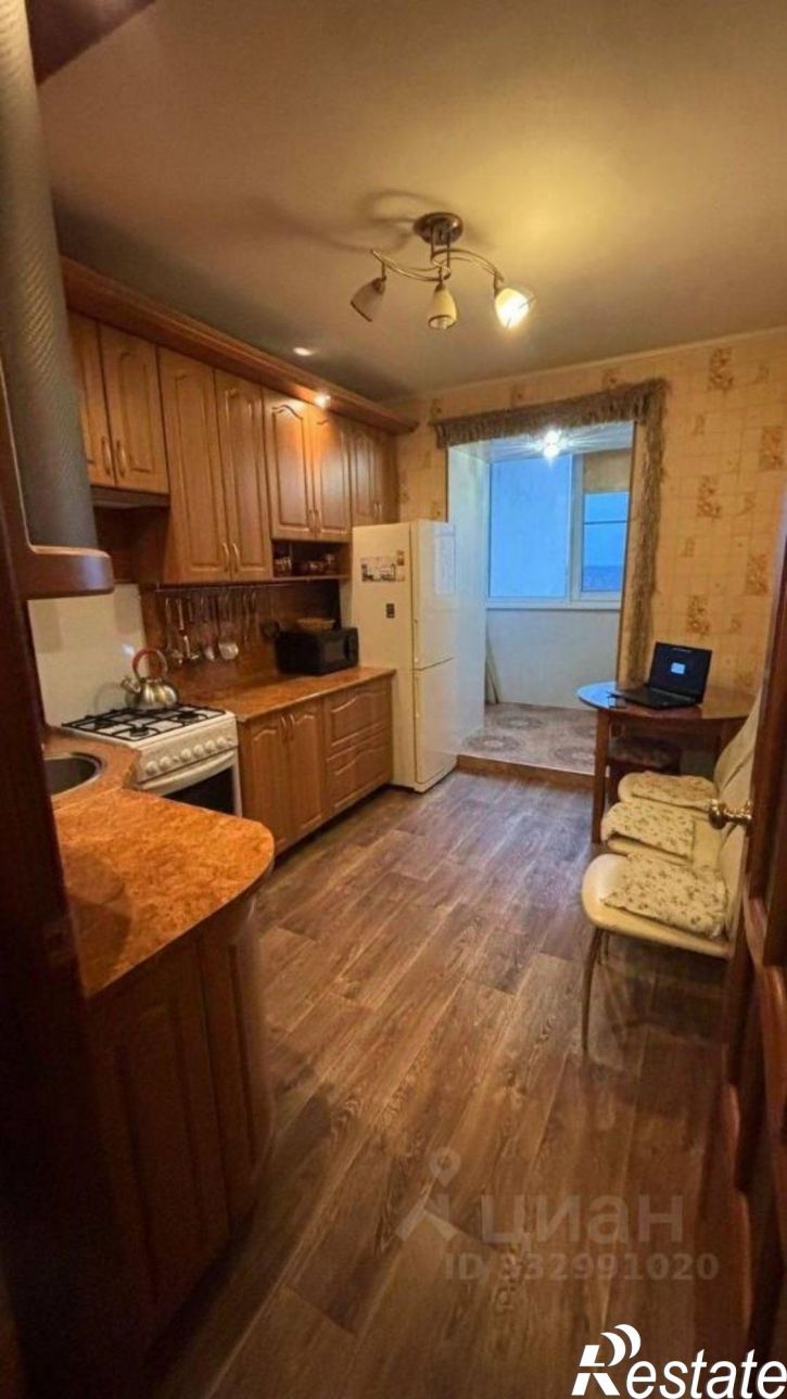 1-комн квартира ул Есенина, 32,  д. 32