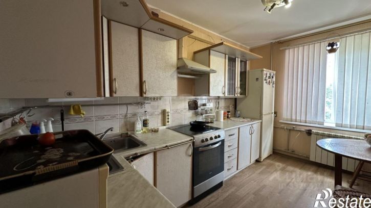 3-комн квартира ул Костюкова, 32,  д. 32