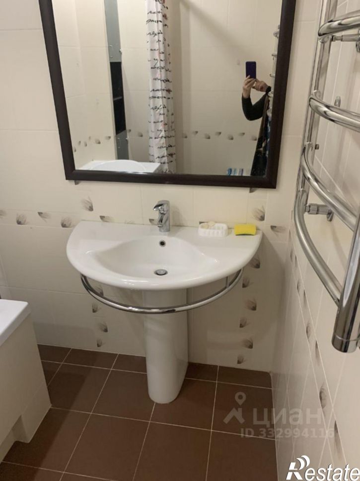 2-комн квартира б-р Юности, 23,  д. 23