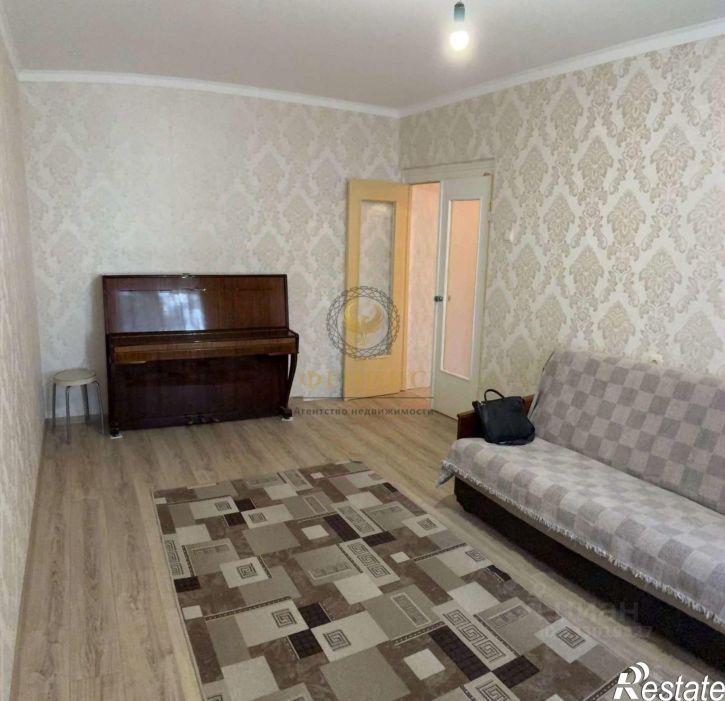 2-комн квартира ул 60 лет Октября, 1,  д. 1
