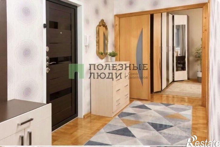 2-комн квартира Свято-Троицкий б-р, 25,  д. 25