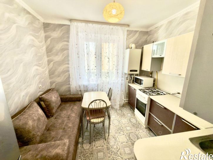1-комн квартира ул Есенина, 42,  д. 42