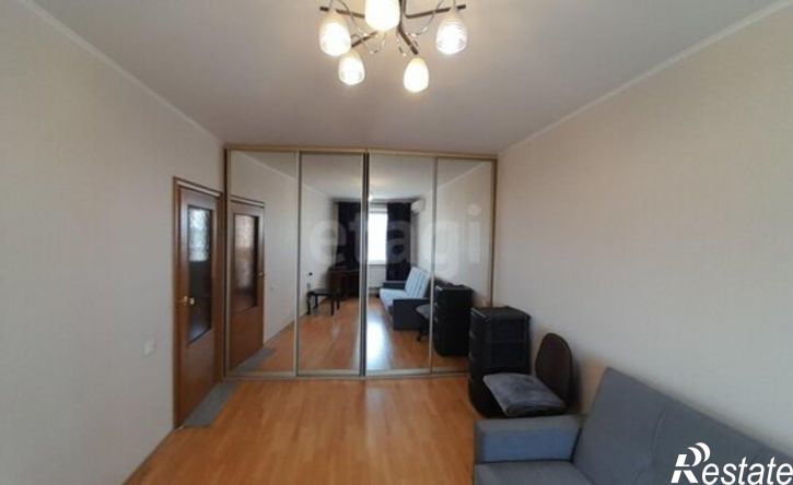 1-комн квартира ул Есенина, 50а,  д. 50а