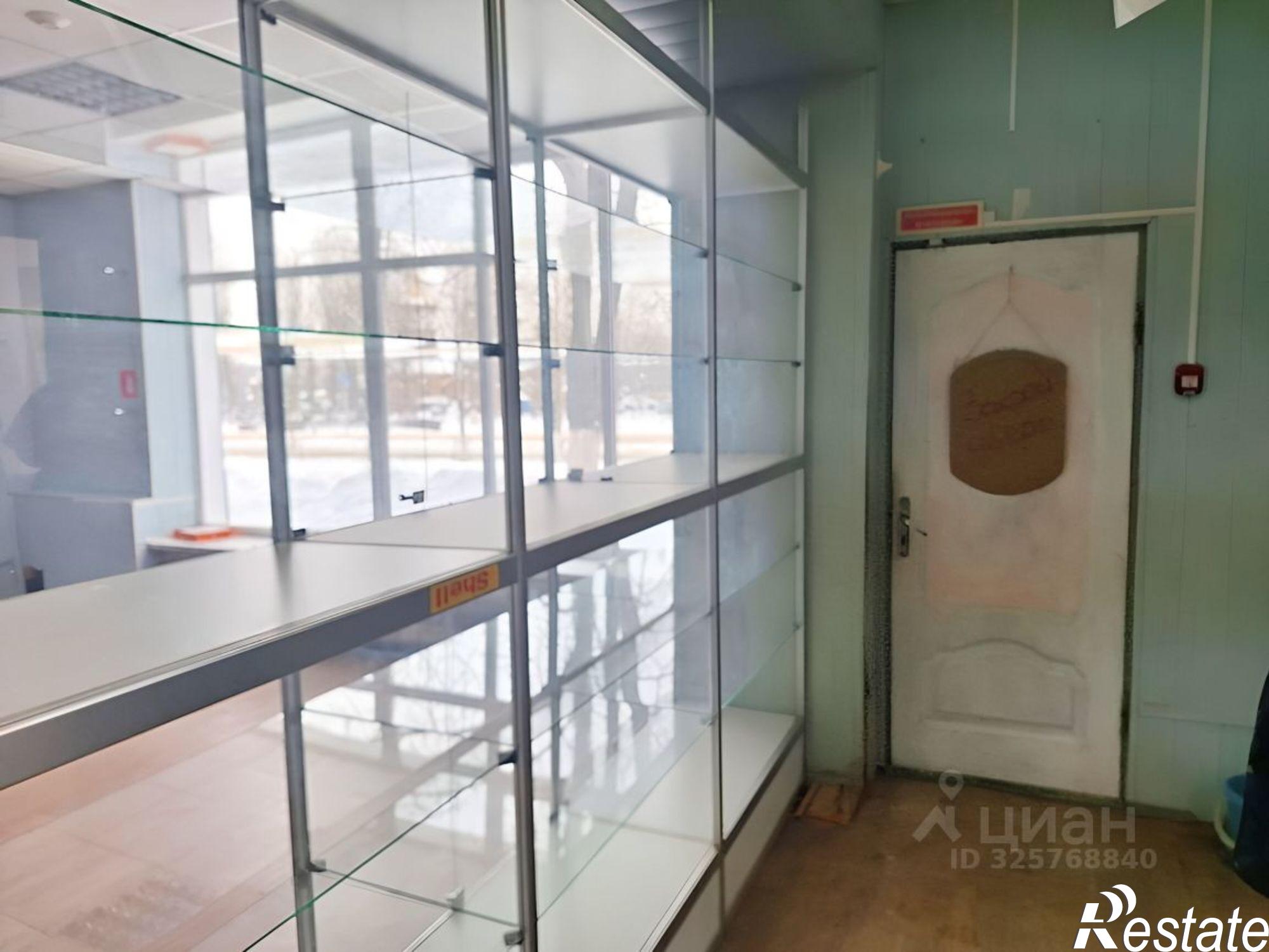 Сдать торговое помещение за 30 550 рублей на ул Королева, 2а