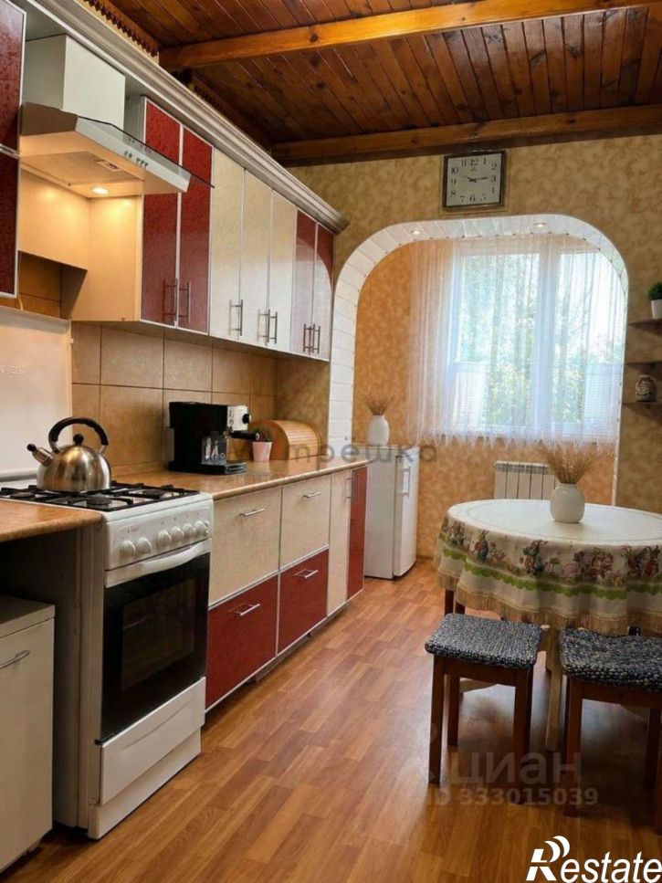 3-комн квартира ул Шишкина, 10,  д. 10
